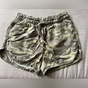 American eagle soft shorts
